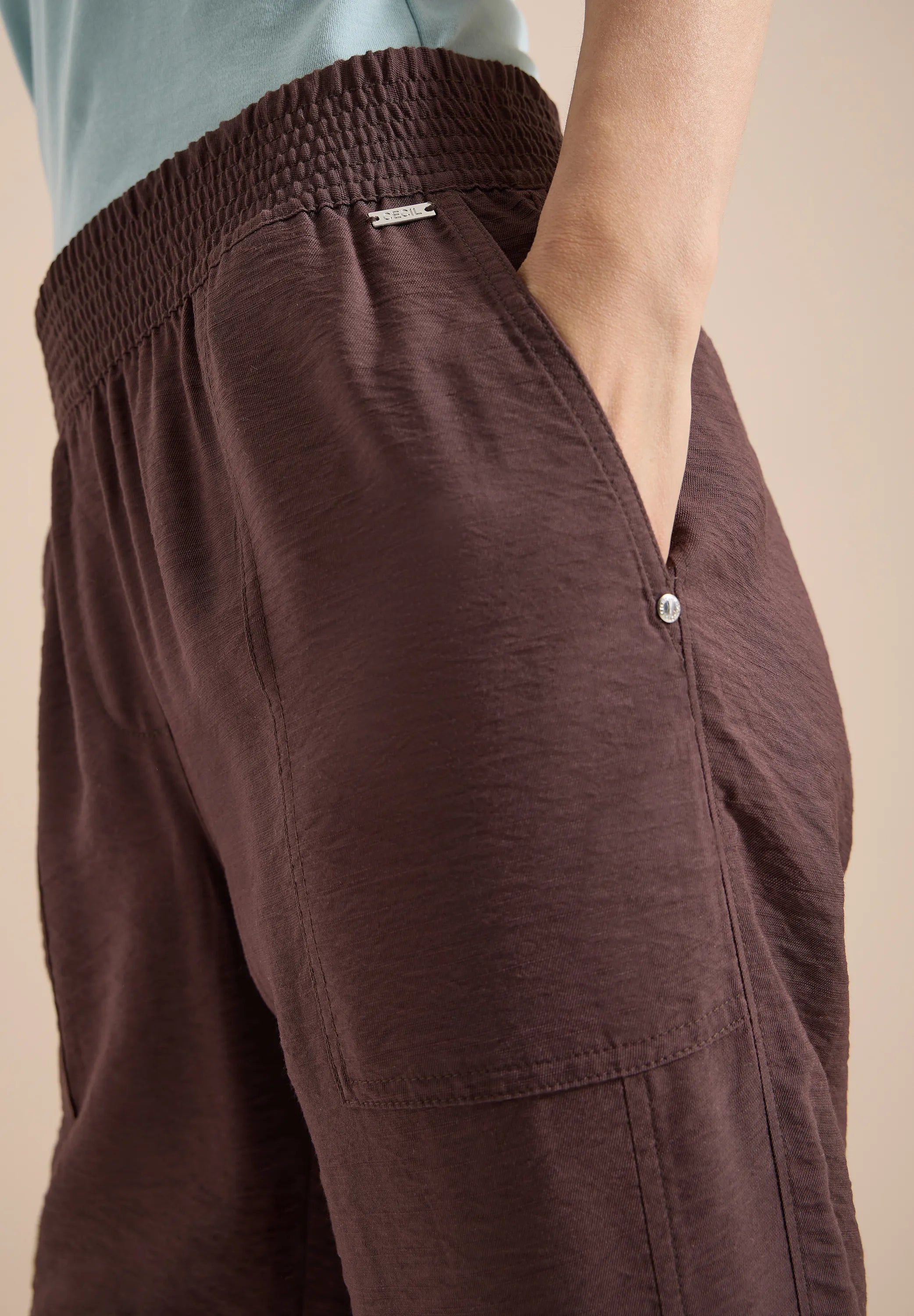 Hose CHELSEA Loose Fit