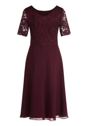 Cocktailkleid mit Spitzenstickerei