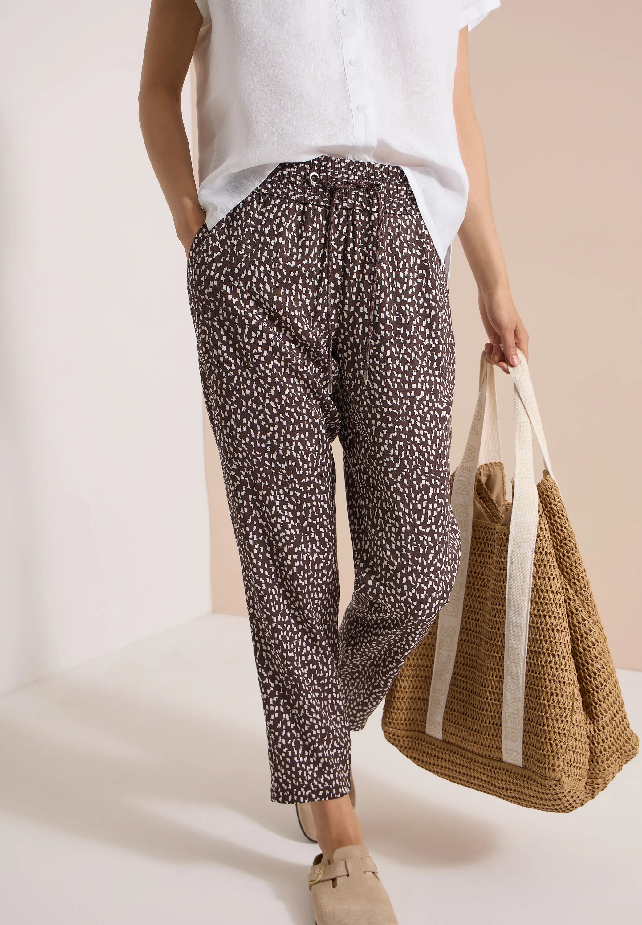 Hose CHELSEA Loose Fit