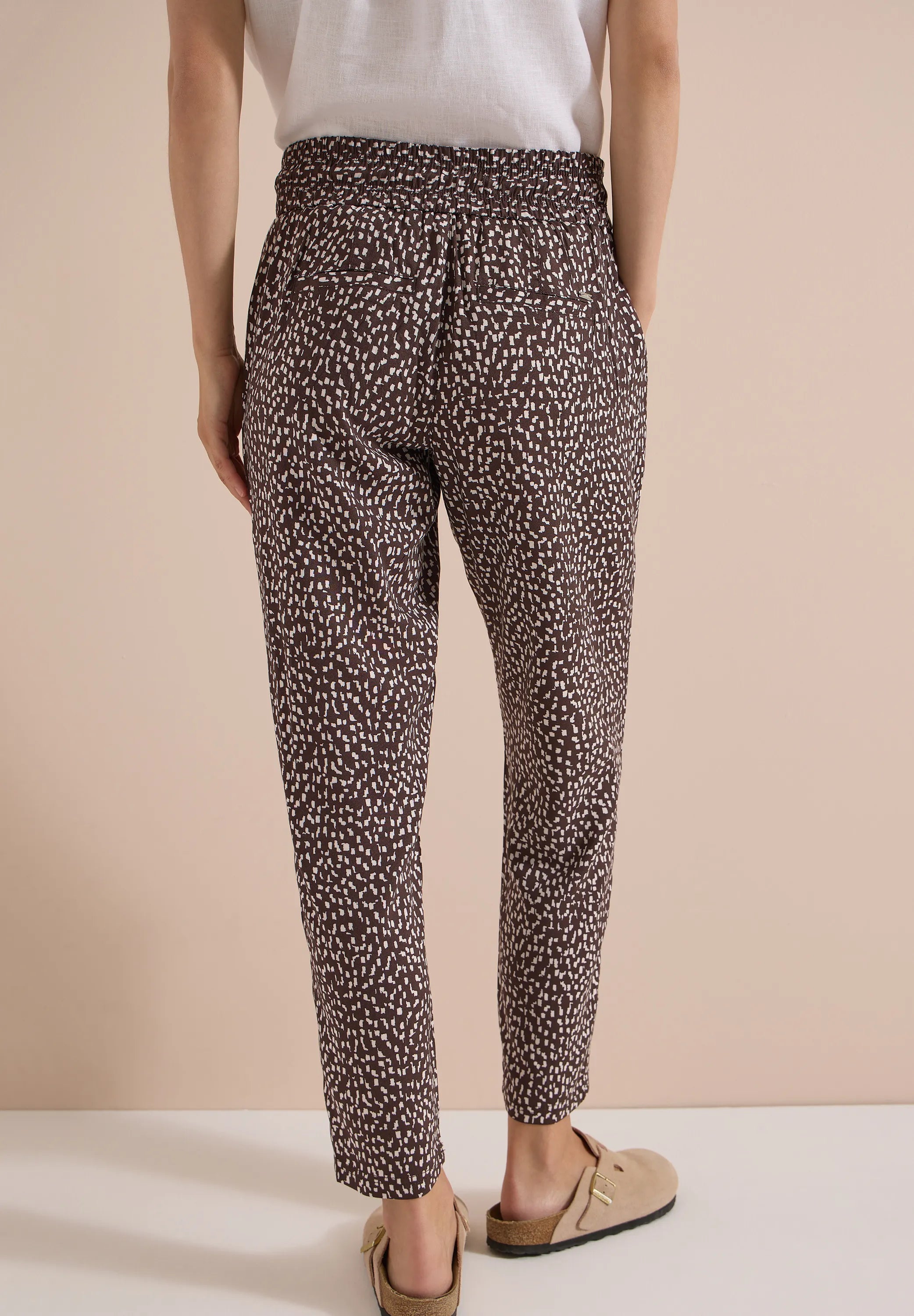Hose CHELSEA Loose Fit