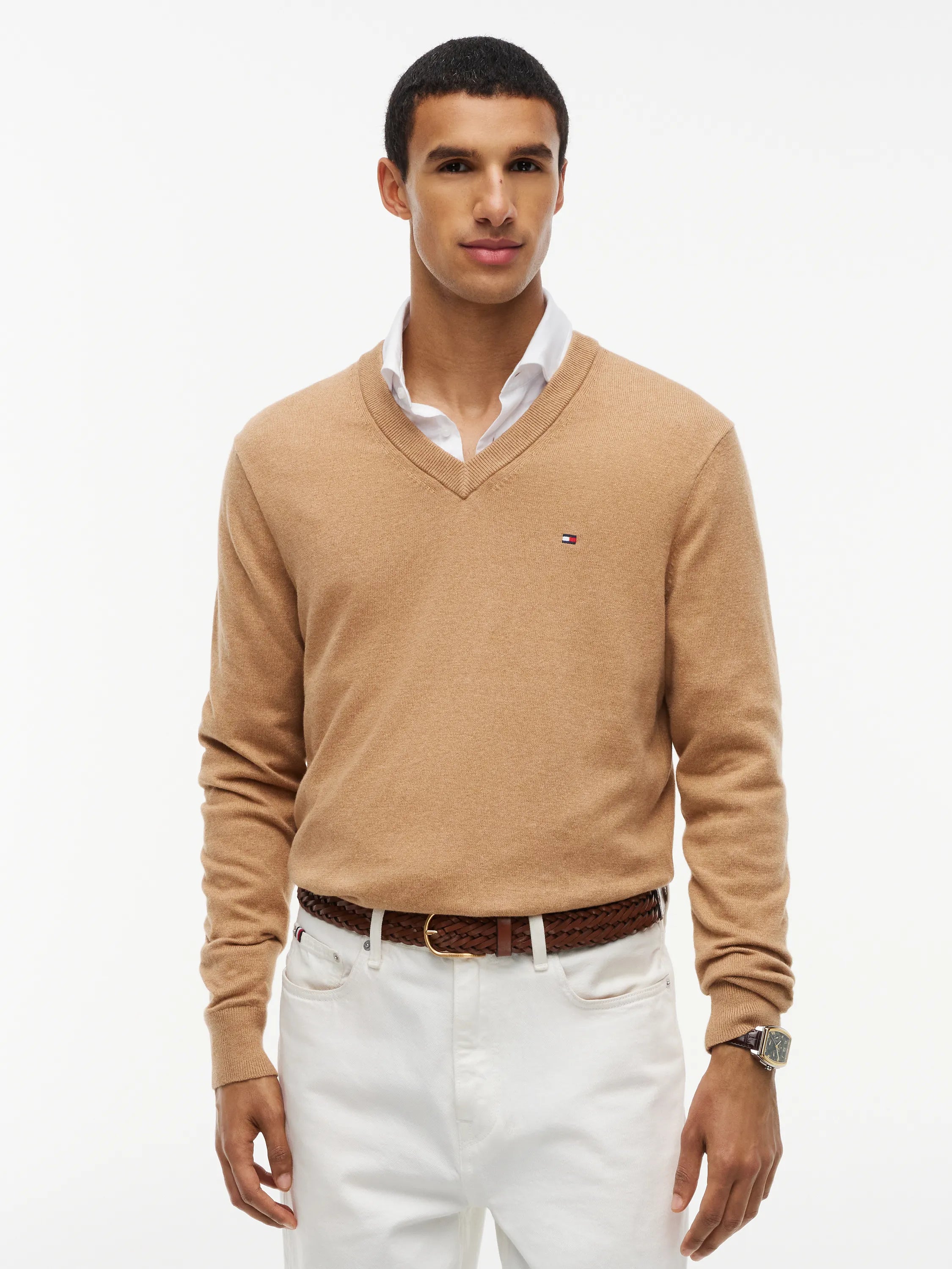 Feiner Strickpullover mit V-Ausschnitt