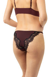 Tanga POETRY GLOSSY