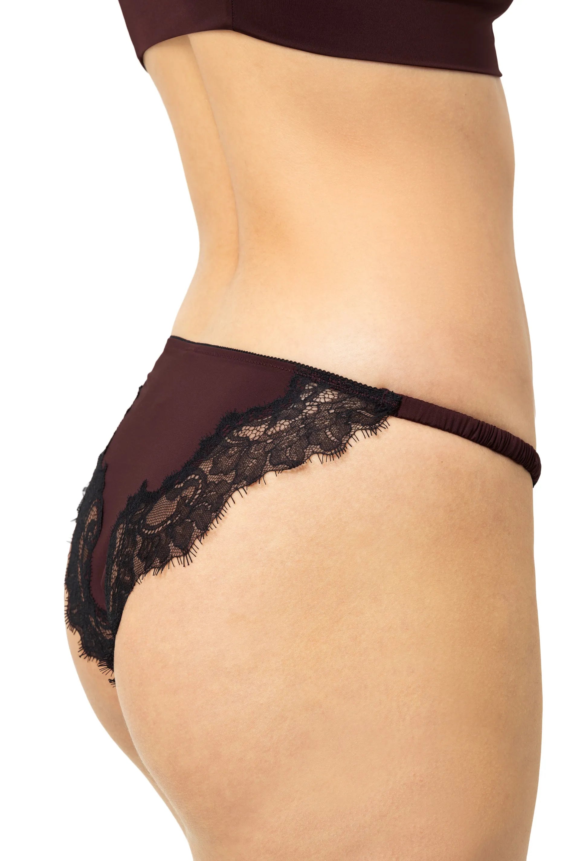 Tanga POETRY GLOSSY