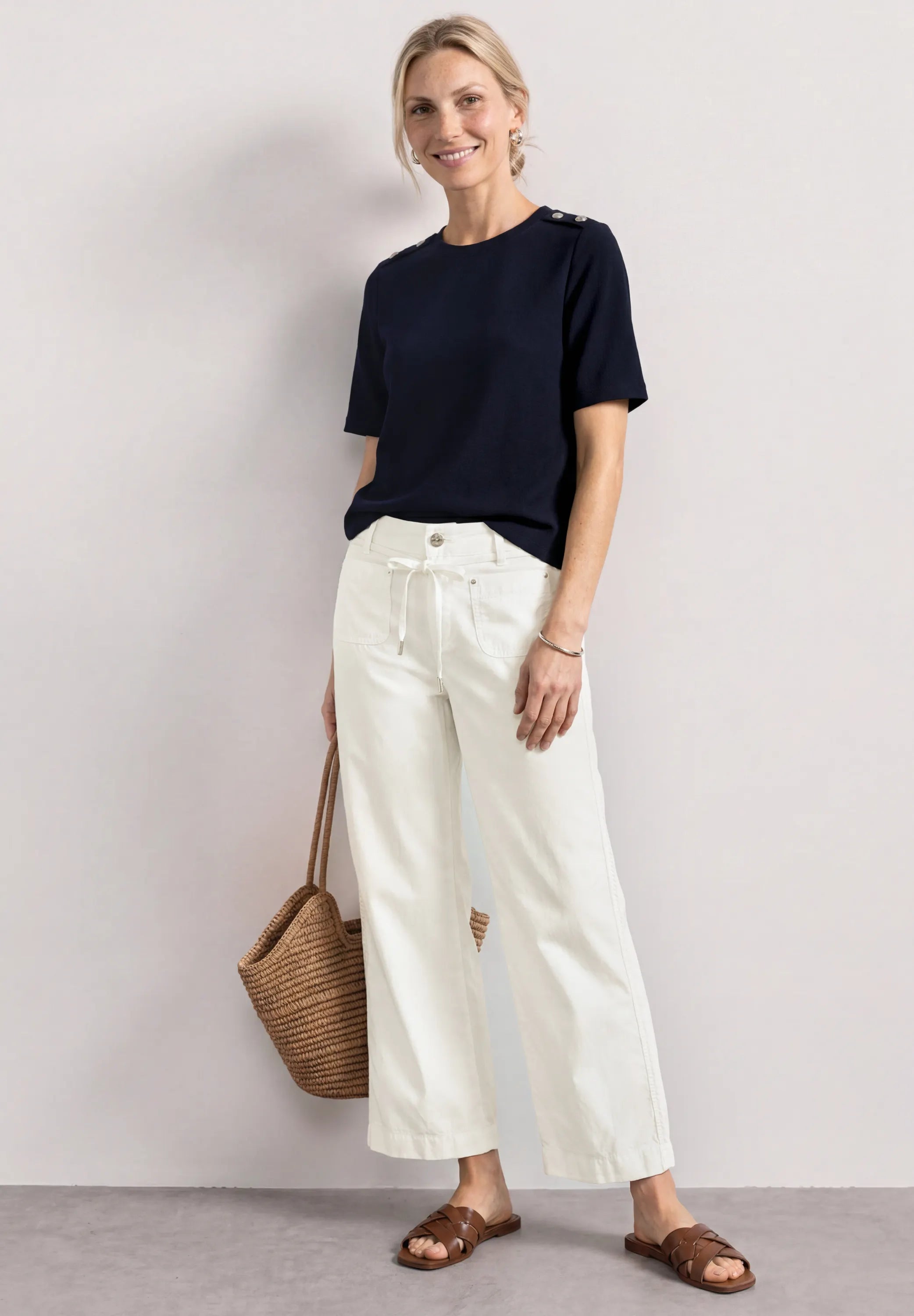 Straight Leg Hose in Washed-Optik