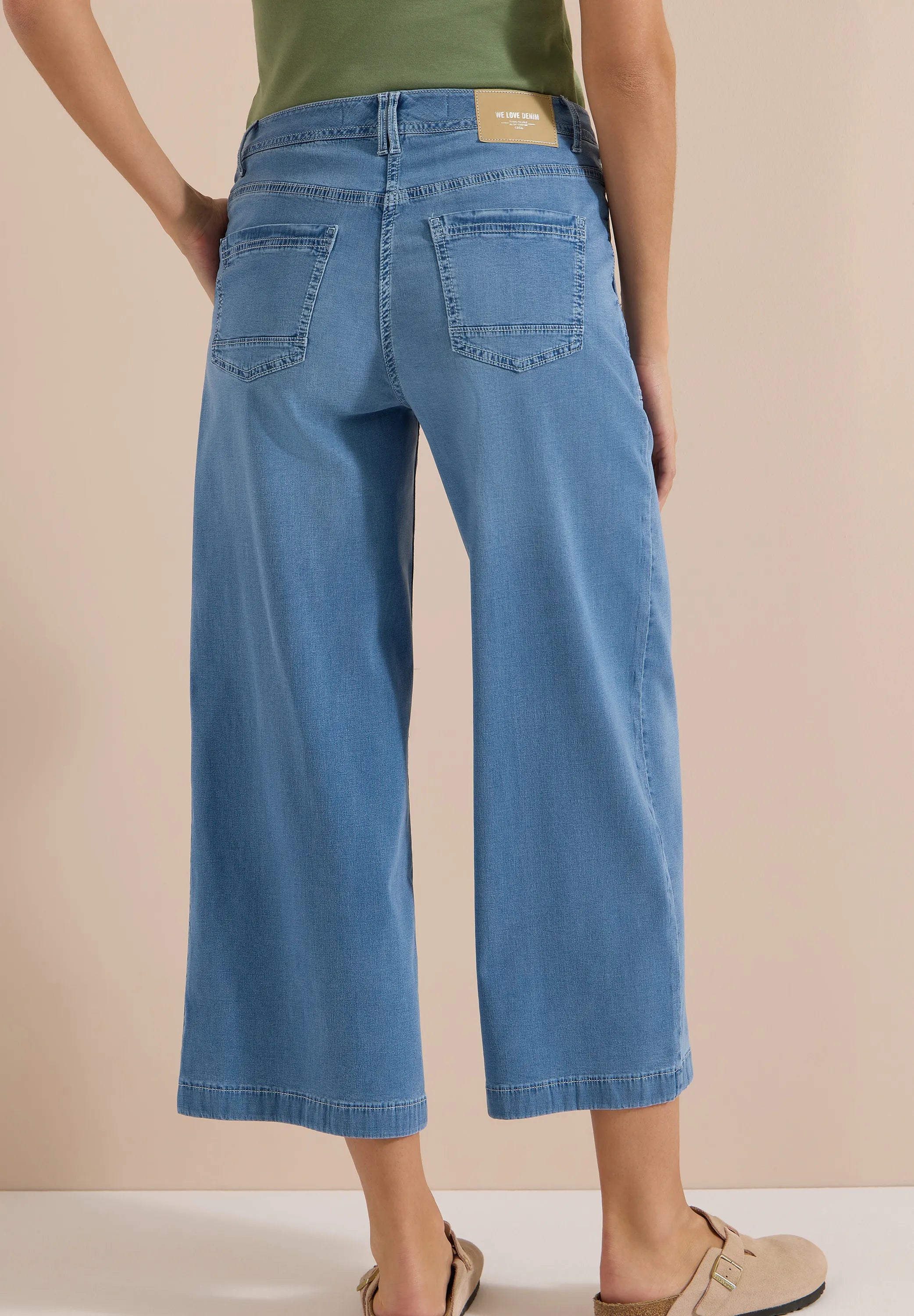 High Waist Wide Leg Jeans im Loose Fit
