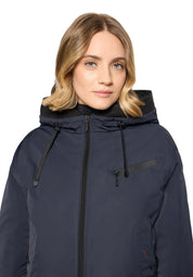 Winterjacke mit Kapuze