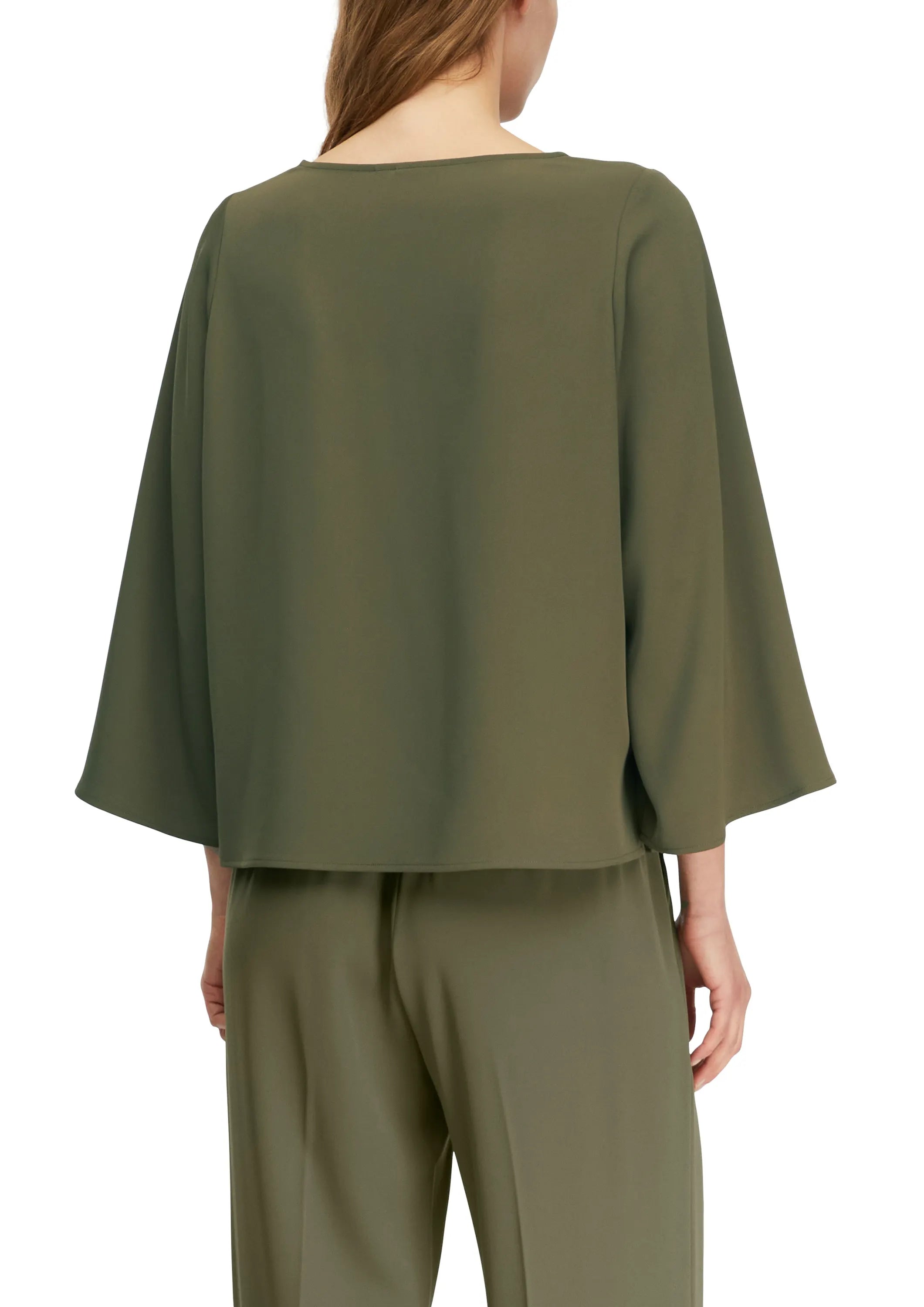 Bluse mit weiten Ärmeln