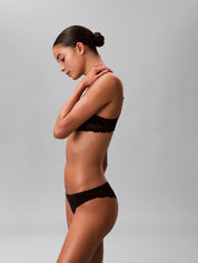 Balconette-BH mit Spitzendetails