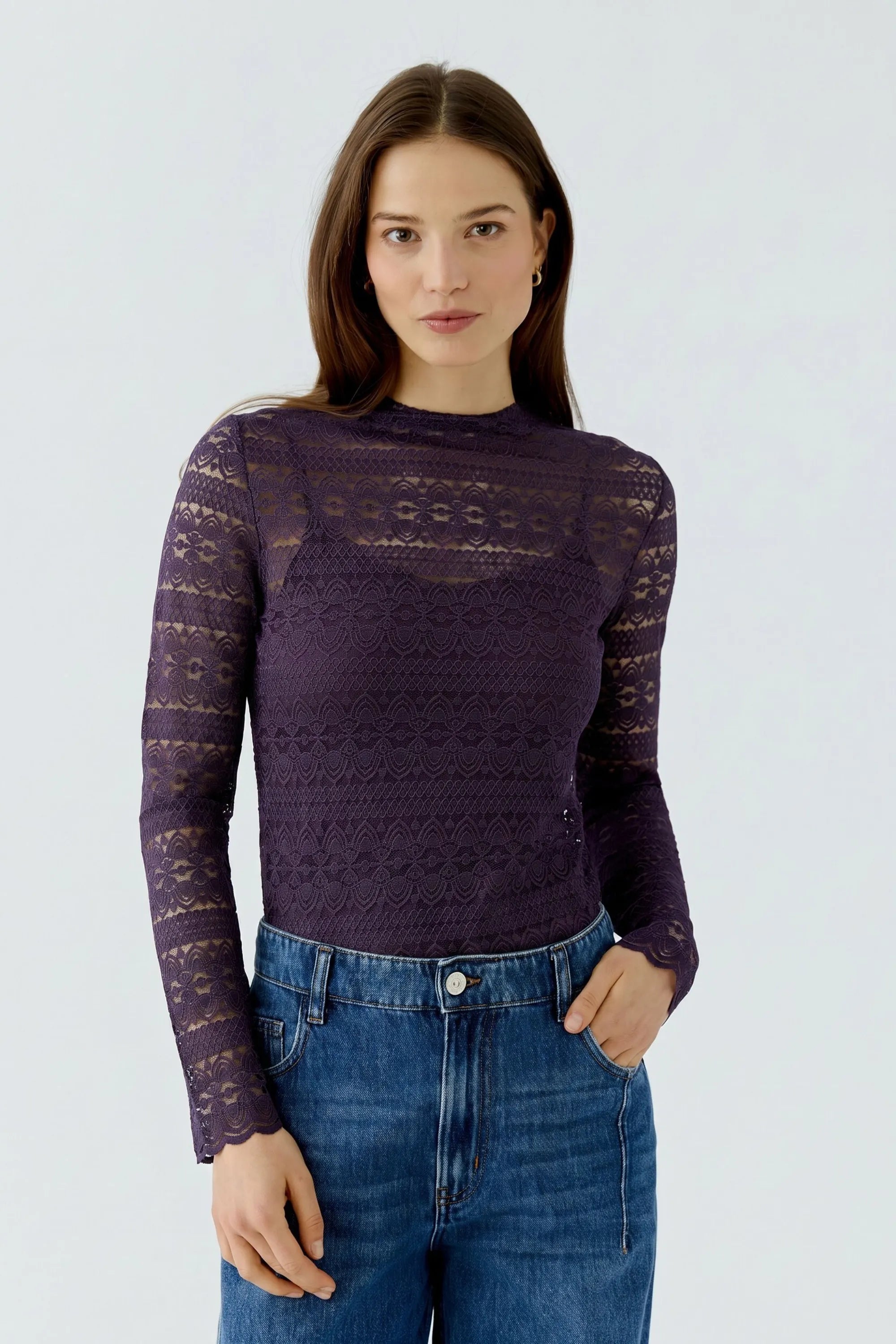 Langarmshirt aus Spitze