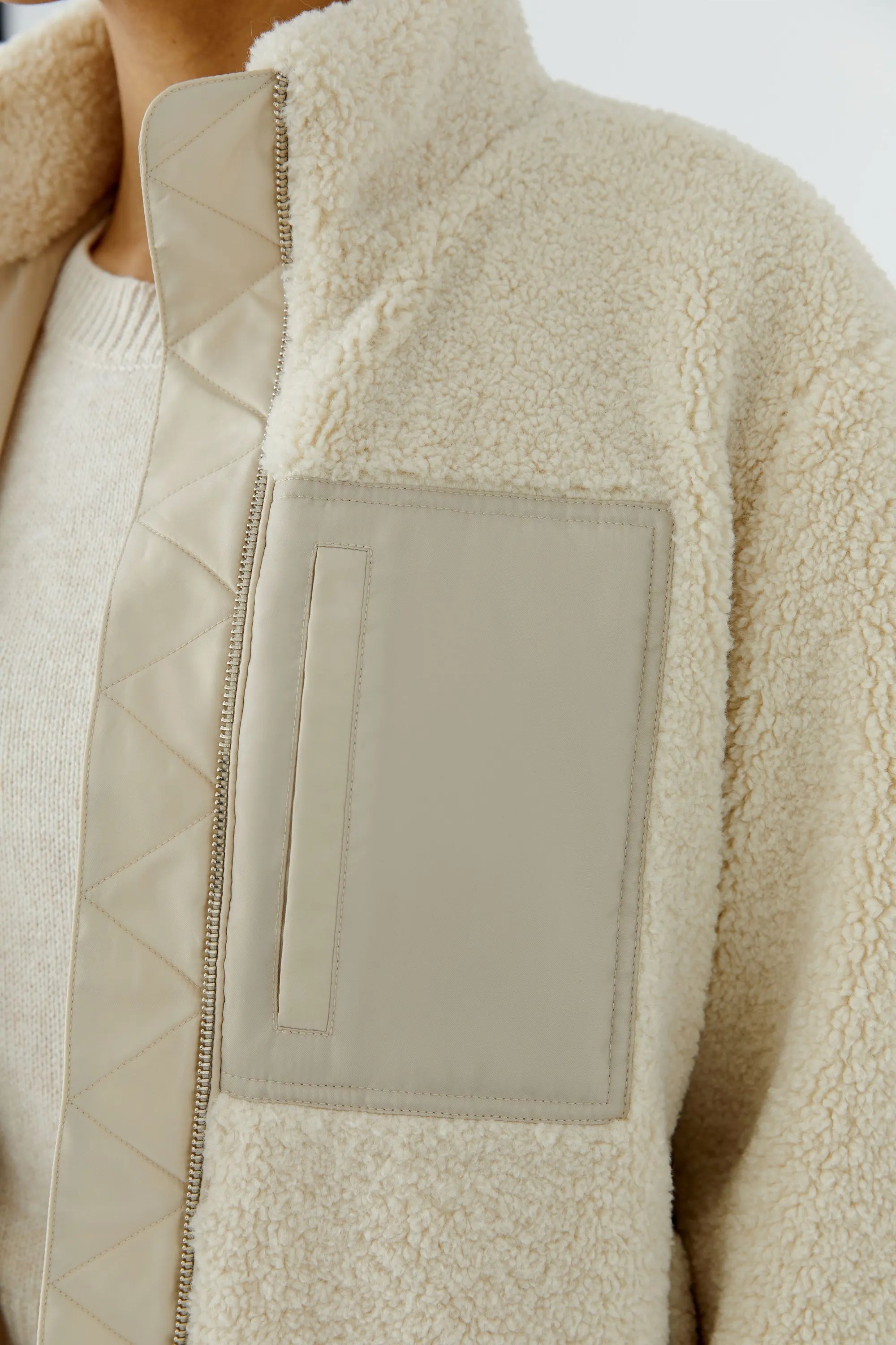 Fleecejacke mit Stehkragen