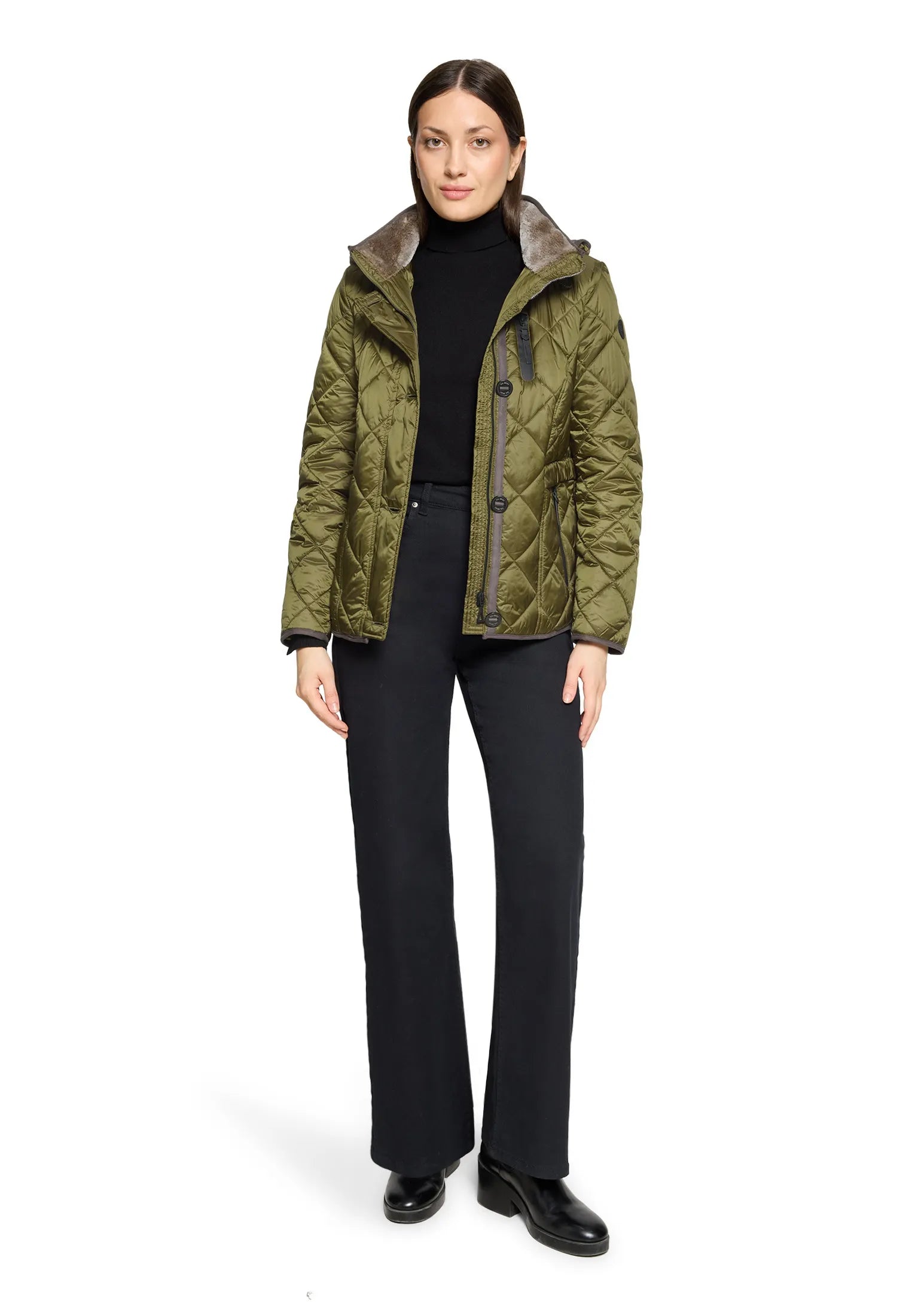 Steppjacke  mit Kapuze