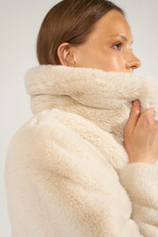 Übergangsjacke NUESETA aus Kunstfell