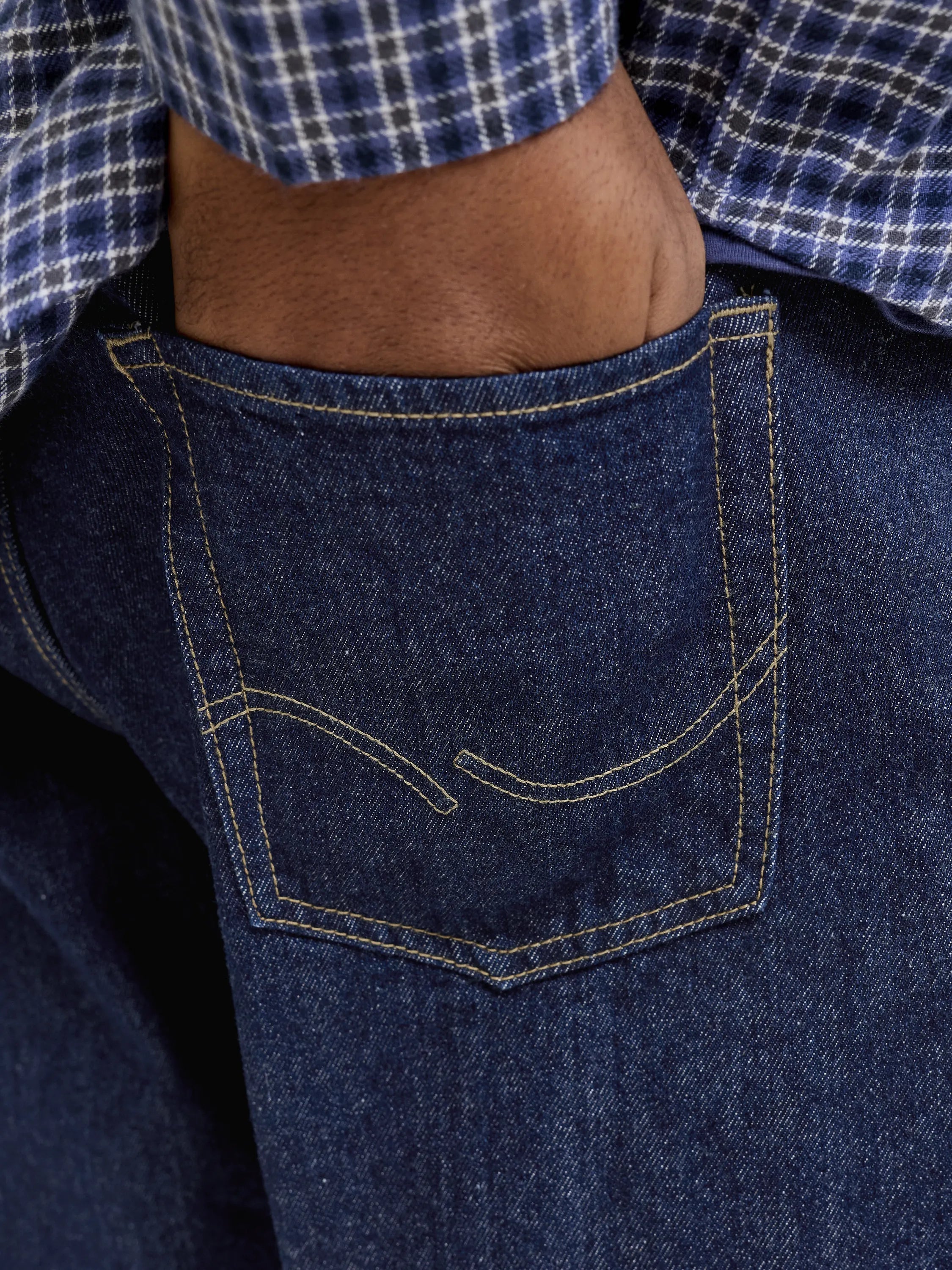 Jeans CHRIS Relaxed Fit
