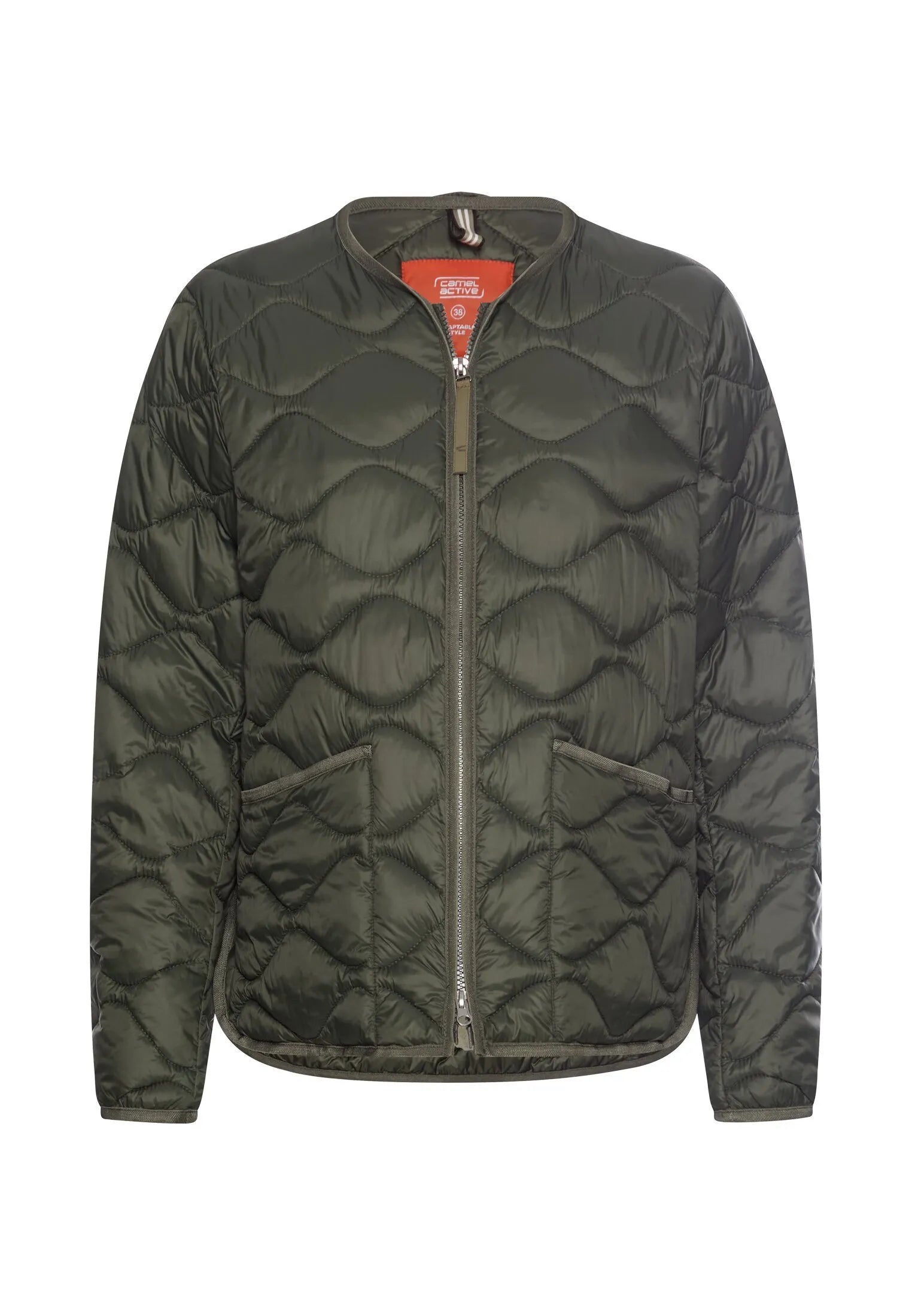 Steppjacke mit Rundhalsausschnitt