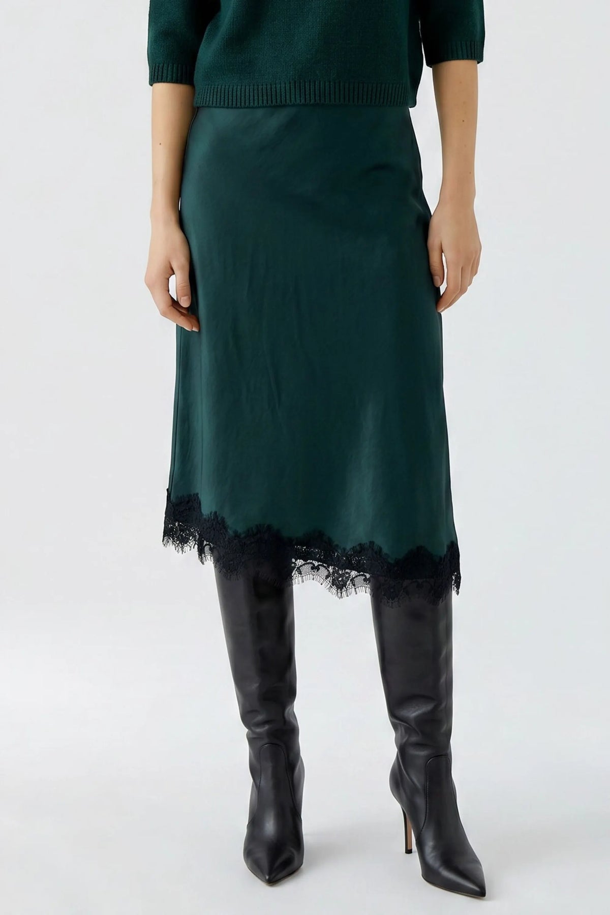 Satinrock Midi mit Spitze