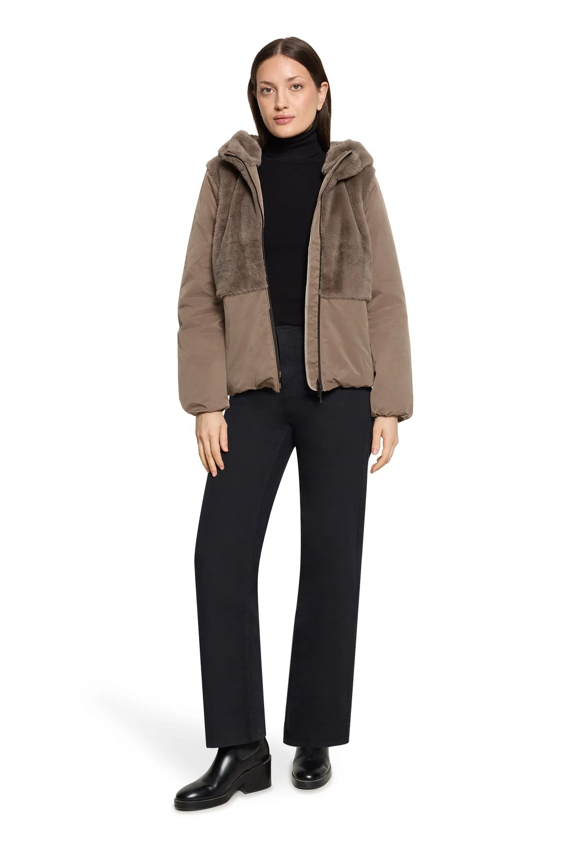 Übergangsjacke mit Kunstpelz