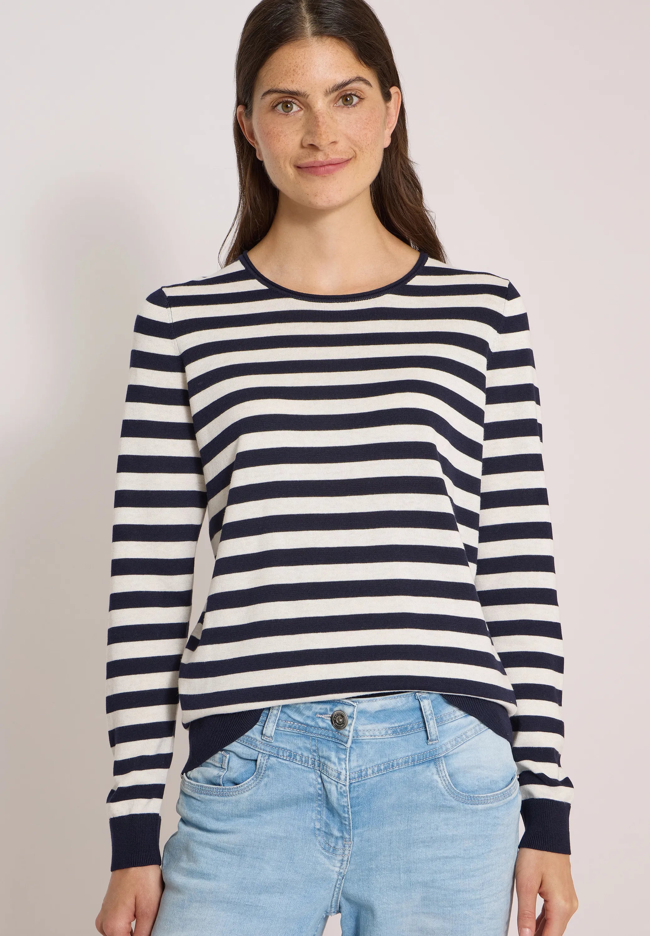Strickpullover gestreift