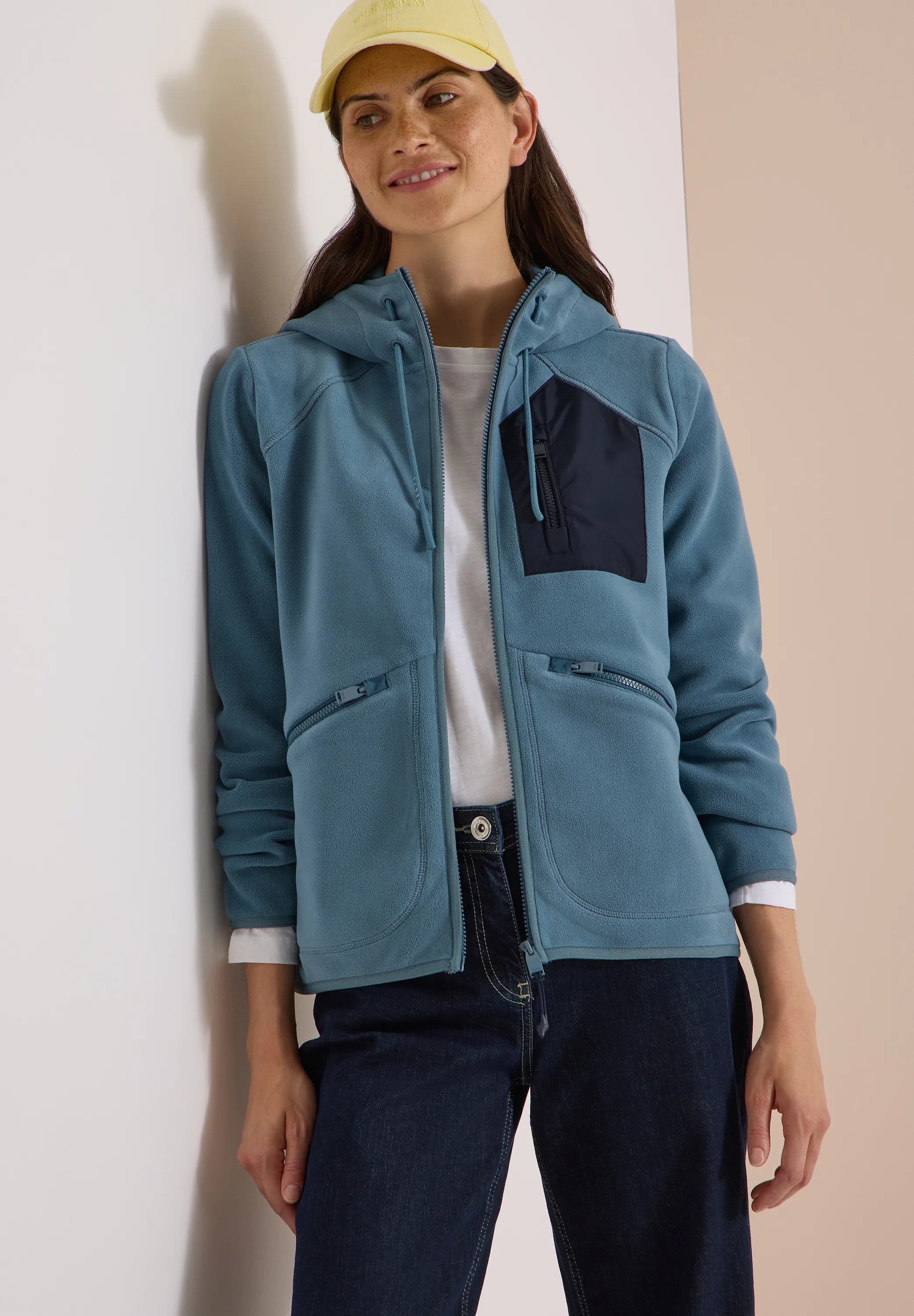 Fleecejacke mit Kapuze