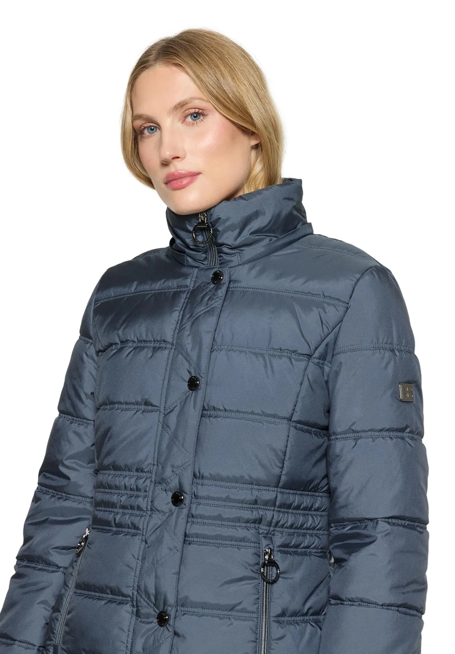 Steppjacke mit abnehmbarer Kapuze