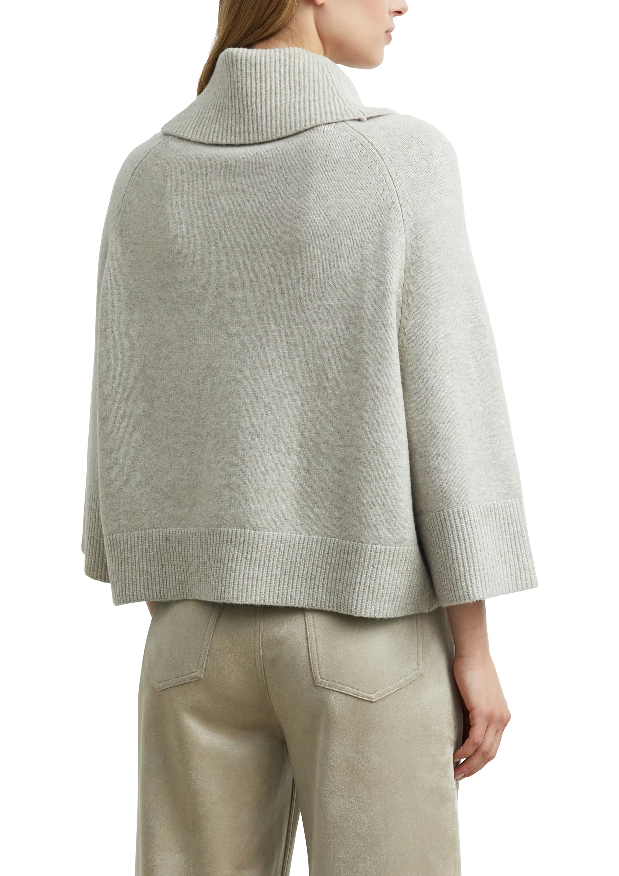 Strickpullover mit Rollkragen