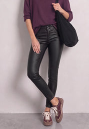 Hose in Leder-Optik Slim Fit