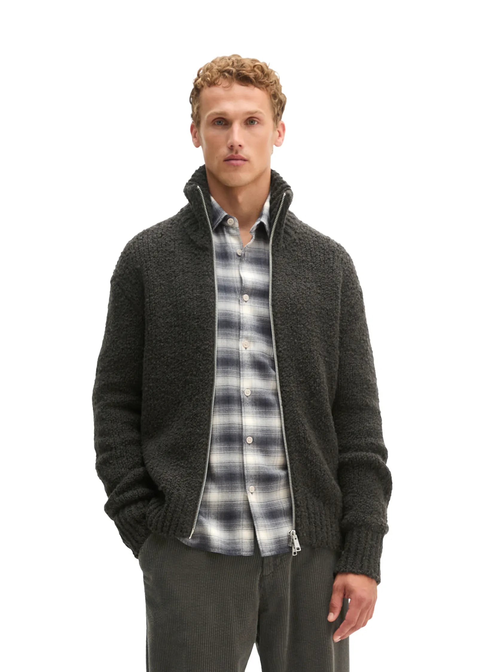 Bouclé-Strickjacke aus Schurwoll-Mix