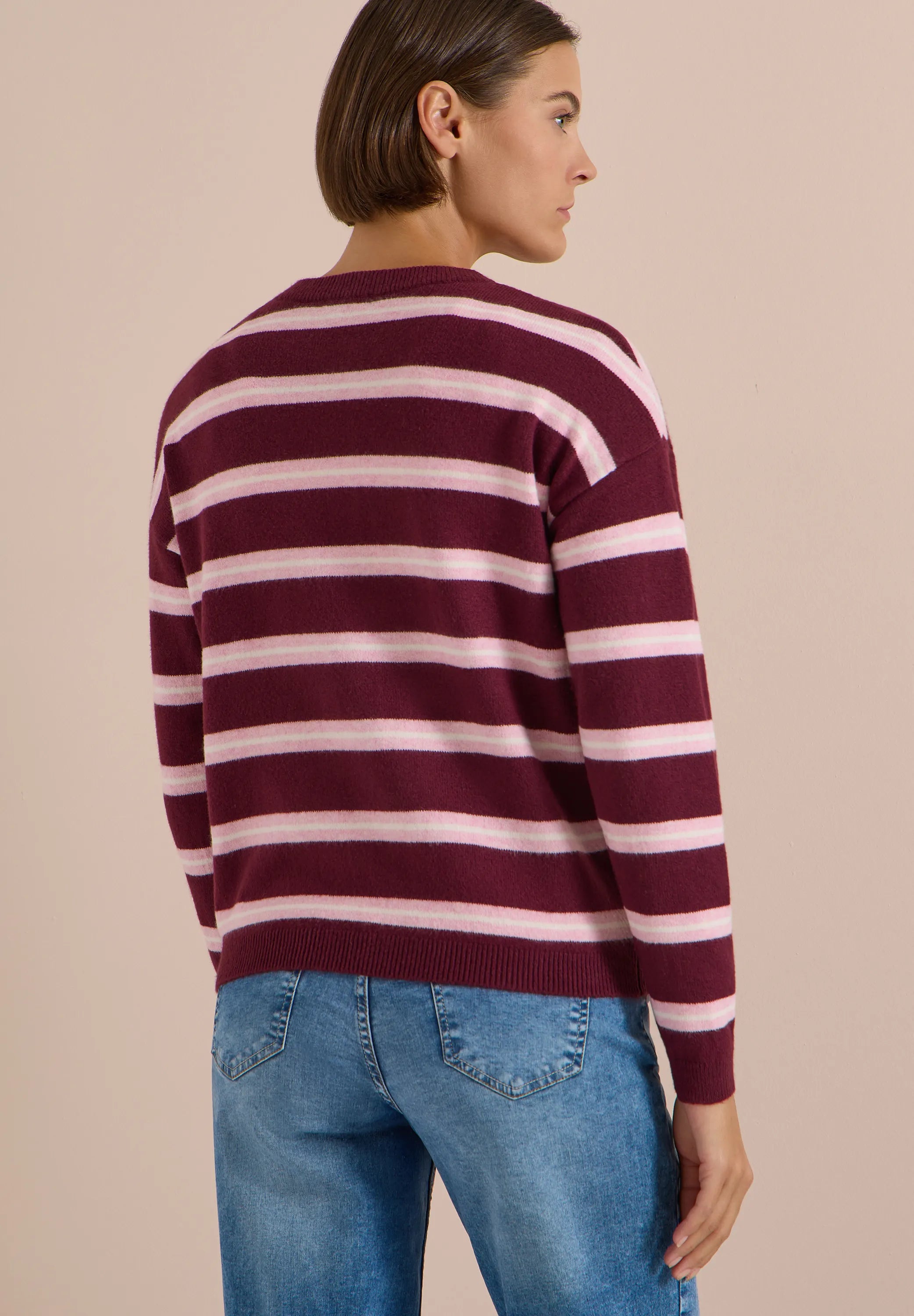 Strick-Cardigan mit Rundhals und Streifen