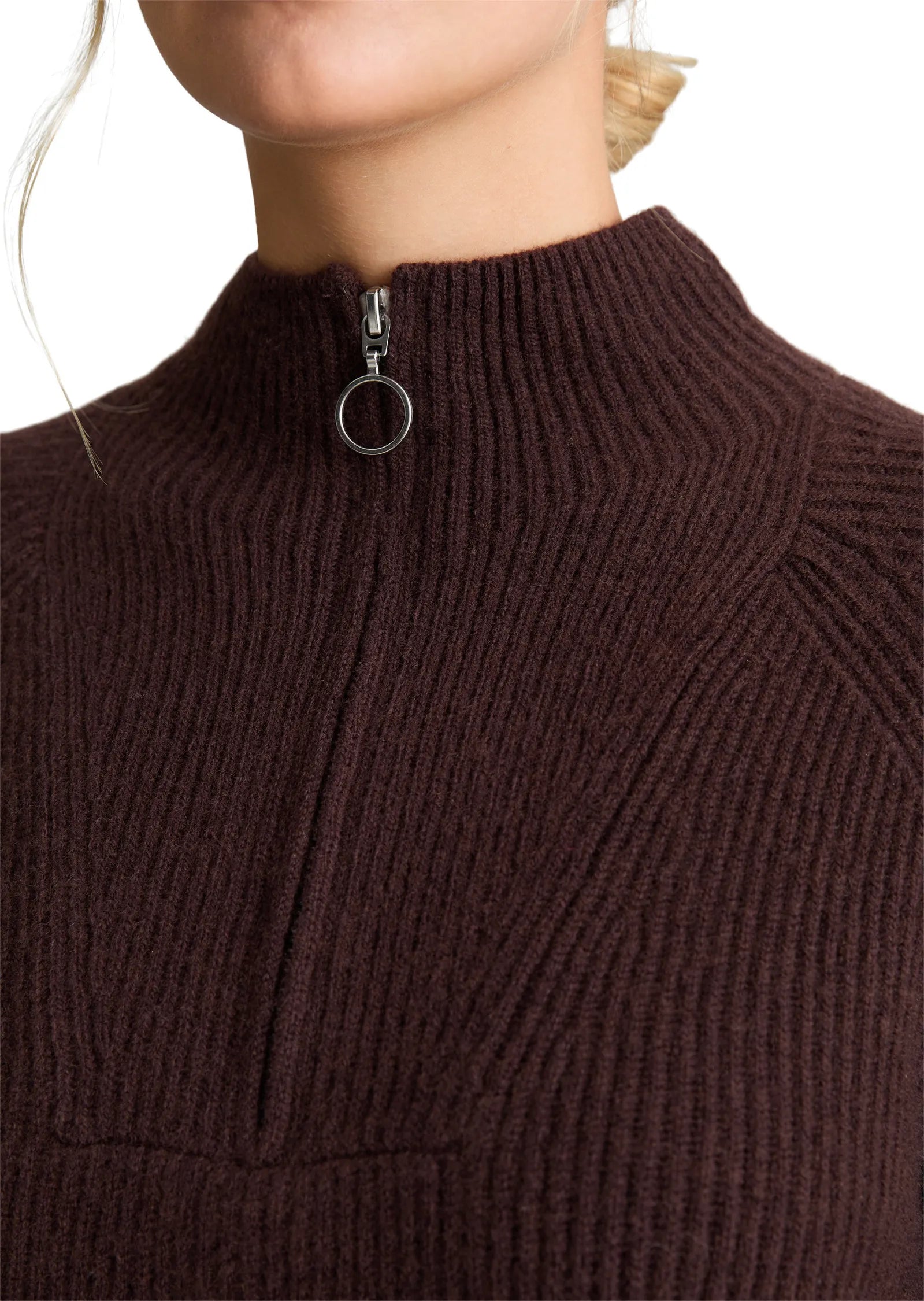 Strickpullover aus Schurwollmix