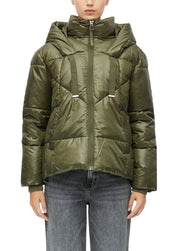 Steppjacke mit Kapuze