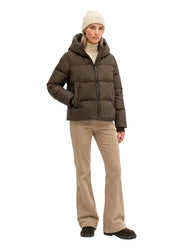 Daunenjacke mit Kapuze