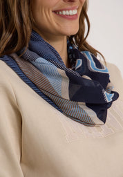 Loop-Schal im Patchwork-Print