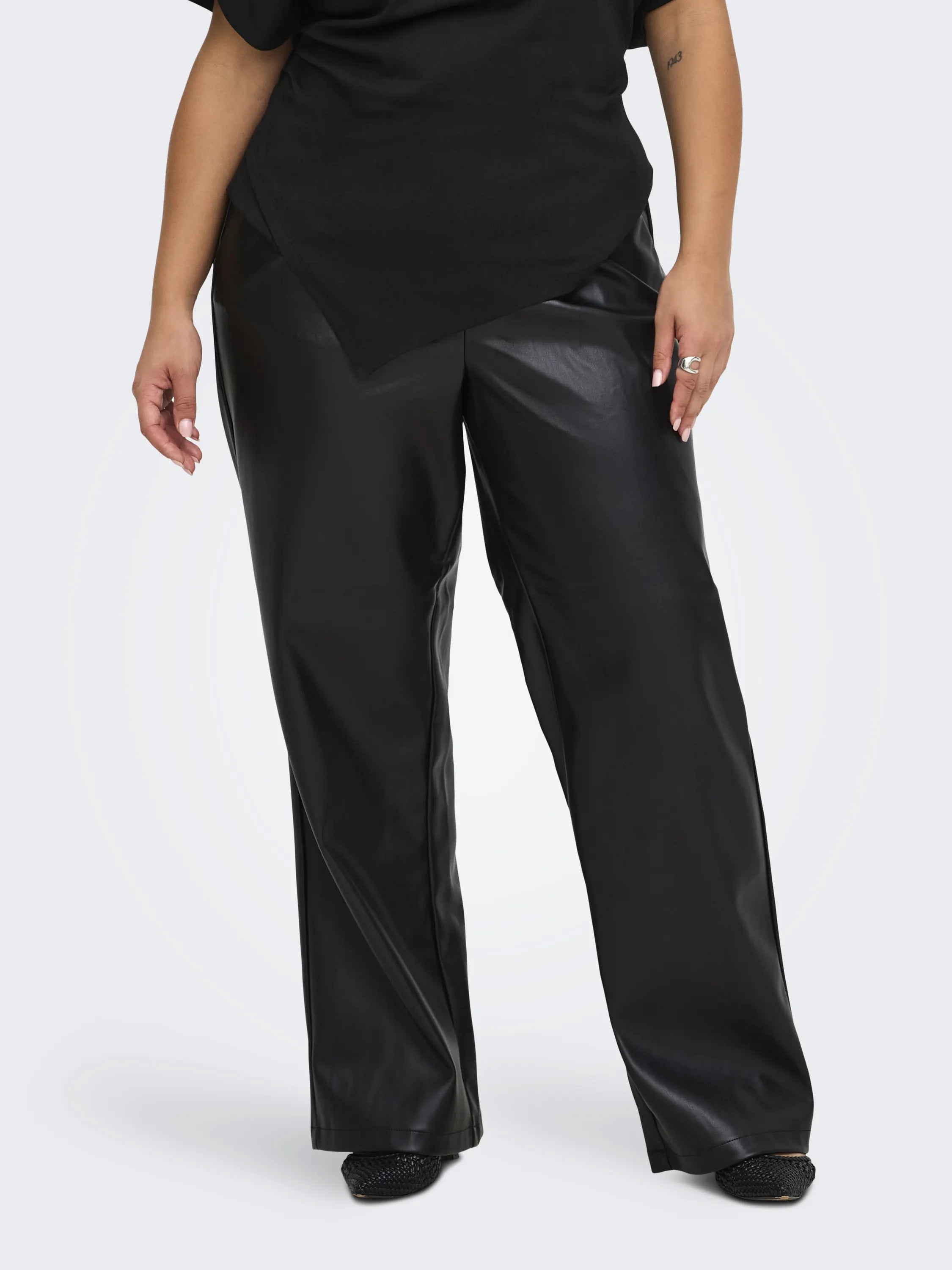 Hose CARLESA Straight Leg aus Kunstleder