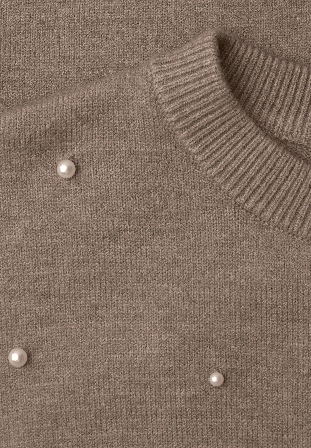 Strickshirt mit Perlen