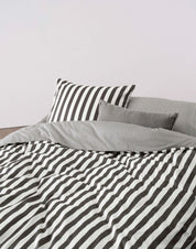 Bettwäsche Classic Stripe aus Baumsollsatin