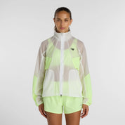 Laufjacke mit Kapuze