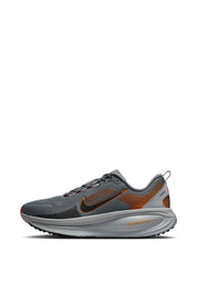Laufschuhe VOMERO 18