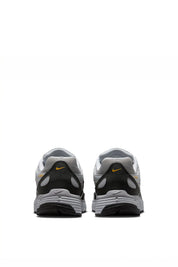 Sneaker P-6000