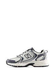 Sneaker 530