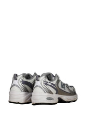 Sneaker 530