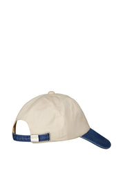 Cap aus Baumwolle